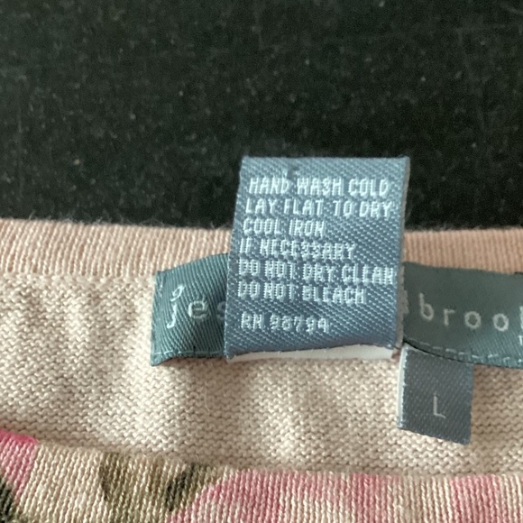 Jessica Holbrook Cardigan - Picture 4 of 4